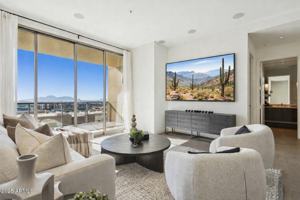 featured image of 15215 N Kierland Blvd Unit 633 #633