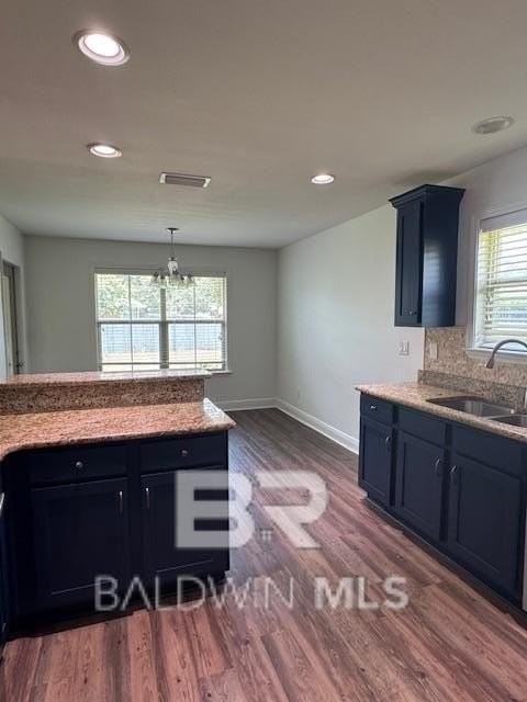 21686 Middlebrook St - Photo 3 of 17