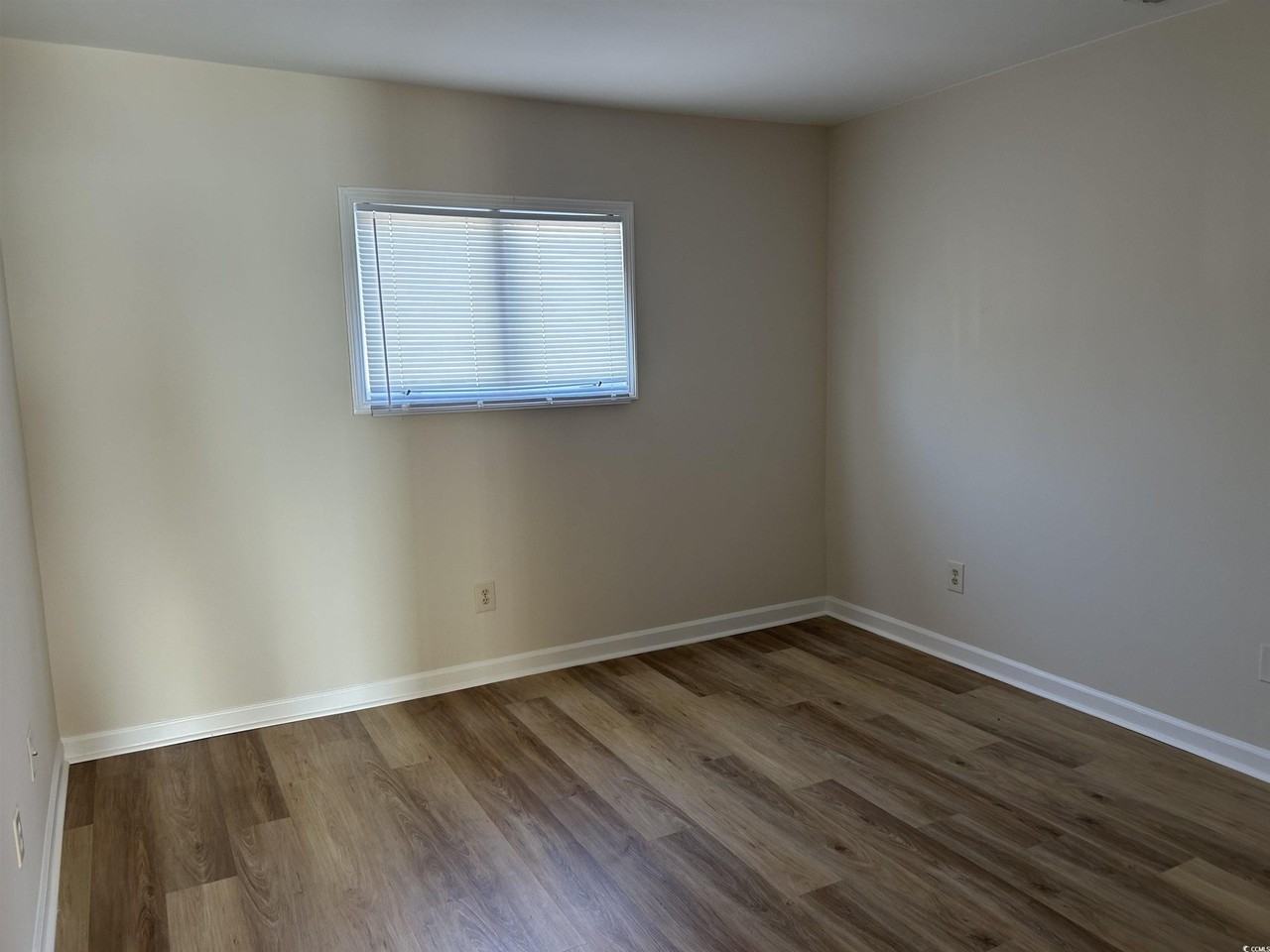 800 Deer Creek Rd - Photo 4 of 18