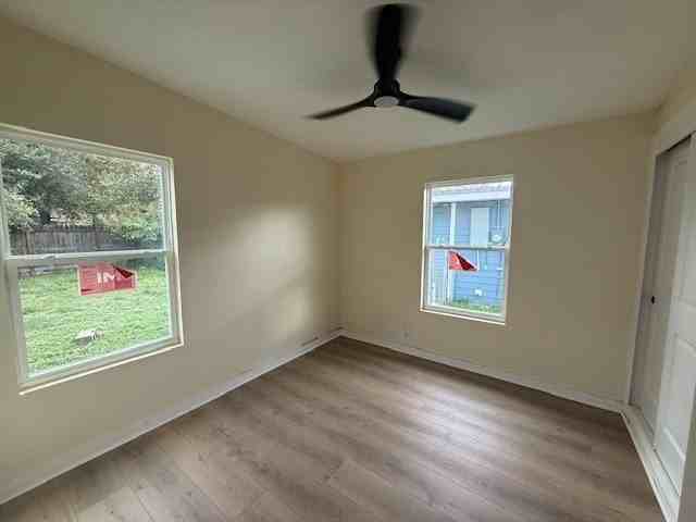 3714 Lincoln St - Photo 5 of 8