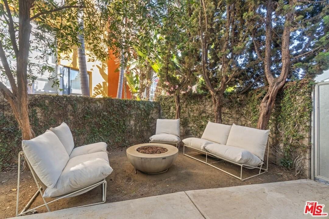 2100 Abbot Kinney Blvd Unit 7 #7 - Photo 2 of 15