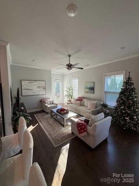 9735 Briarwick Ln - Photo 4 of 15