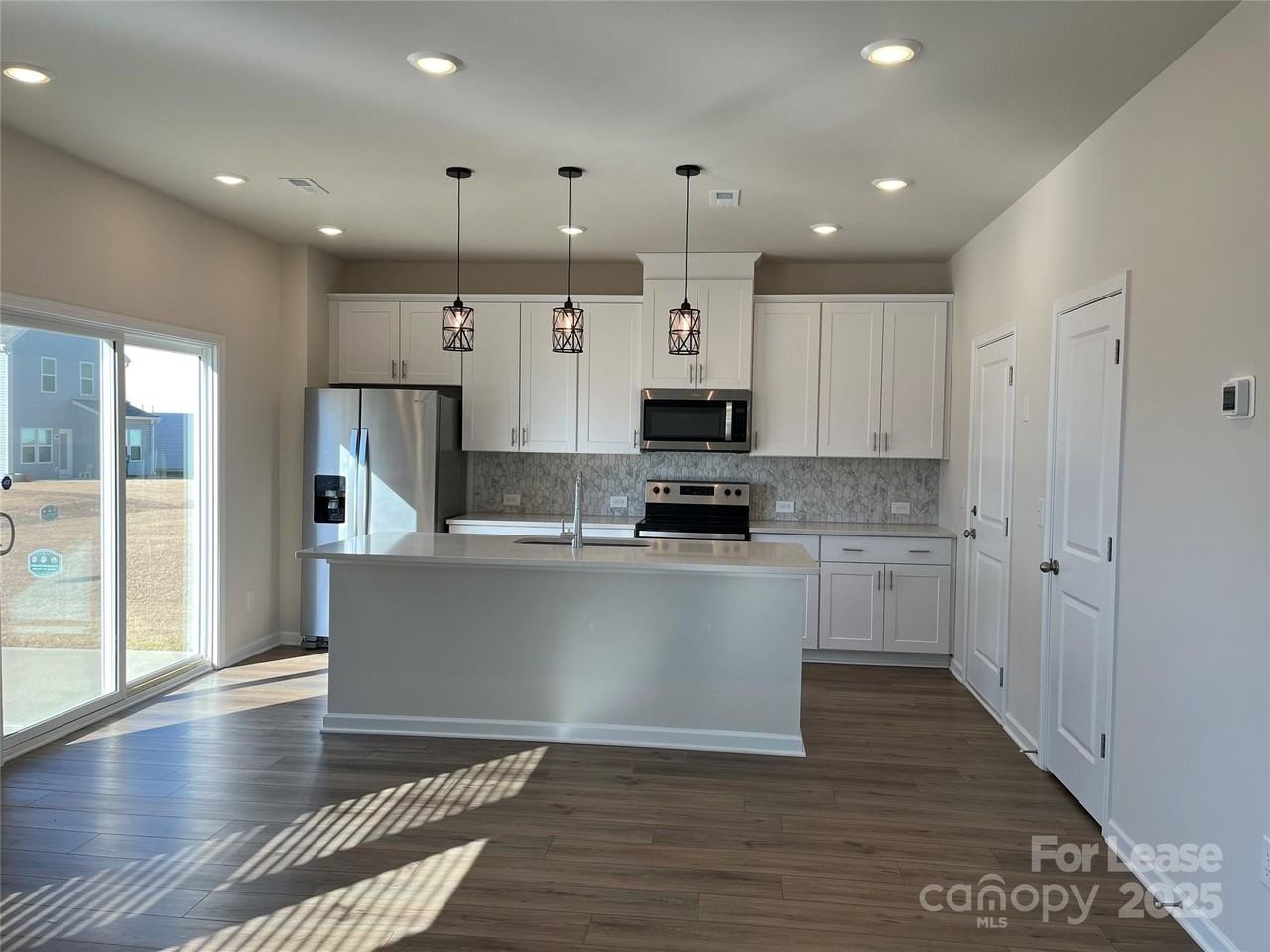 1124 Jeffery Dean Ct - Photo 4 of 13