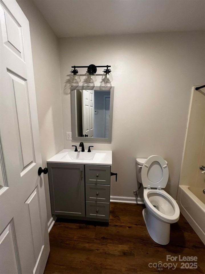 120 S Morrow Ave - Photo 6 of 6