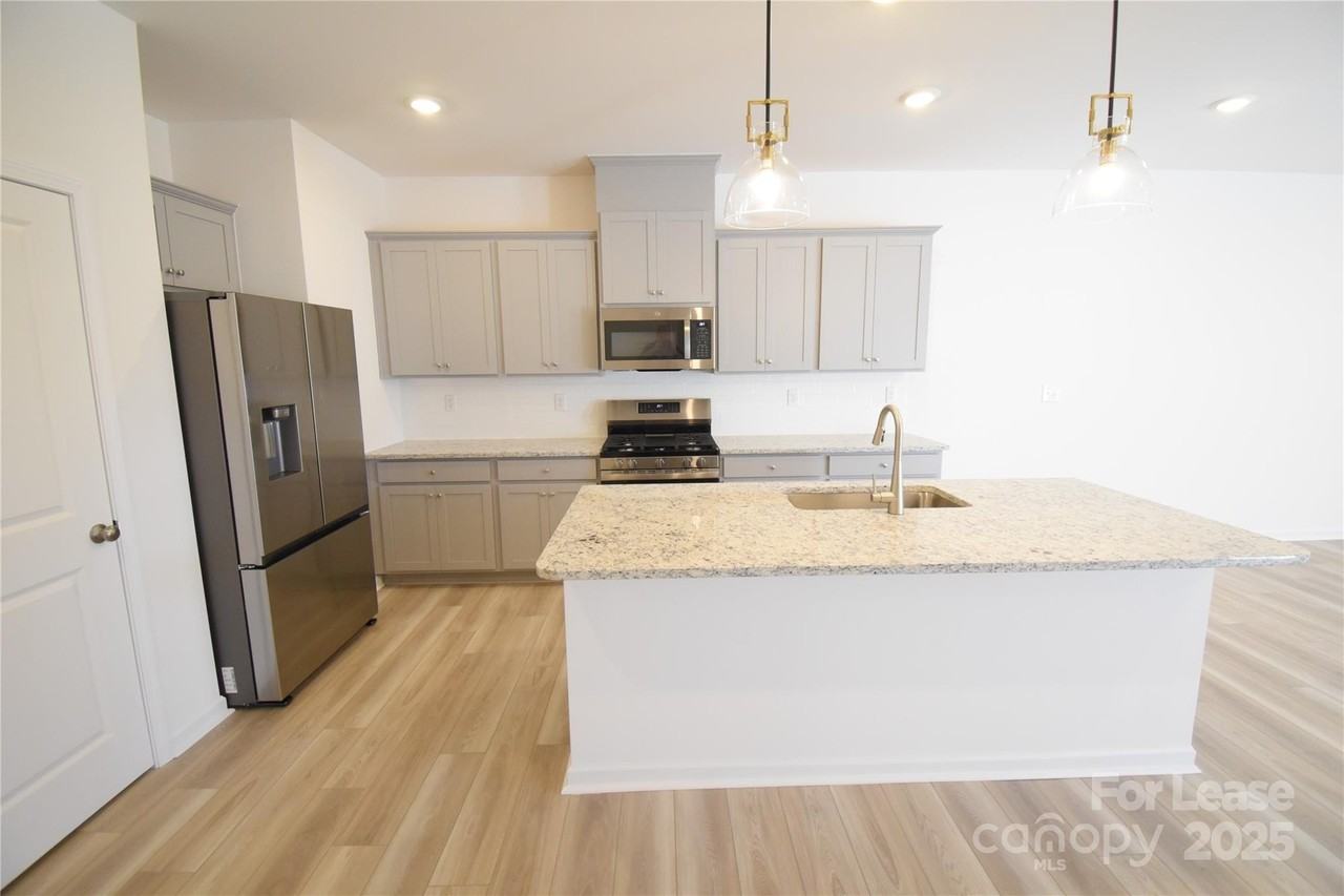 752 Kitfox Dr Nw - Photo 7 of 22