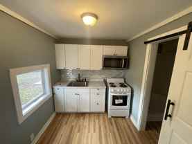 3111 Matipan Ave Apt B #B - Photo 1 of 1