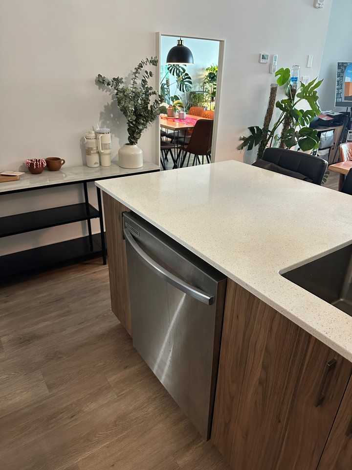 1700 Boulevard Angrignon #1005 - Photo 3 of 25