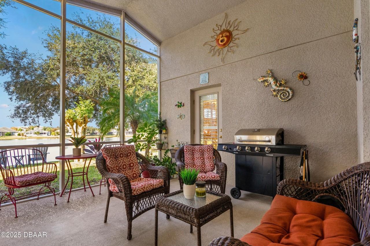 6824 Amici Ct - Photo 7 of 31