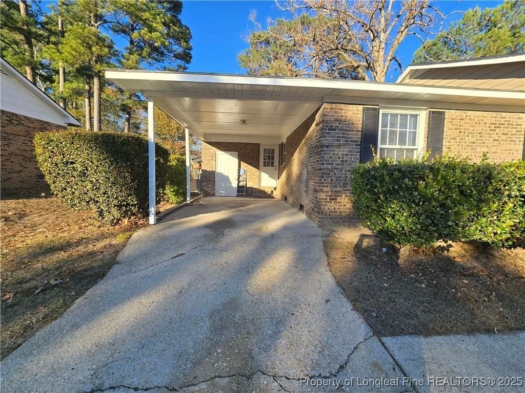 409 Glen Canyon Dr - Photo 2 of 23