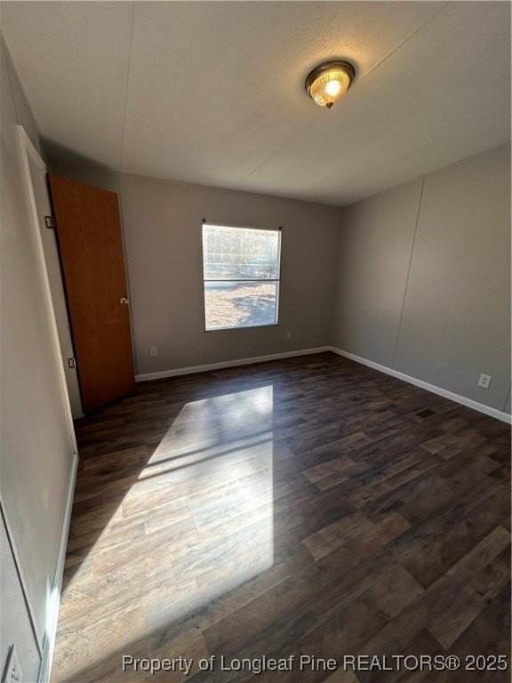 193 Clarington Ct - Photo 6 of 25