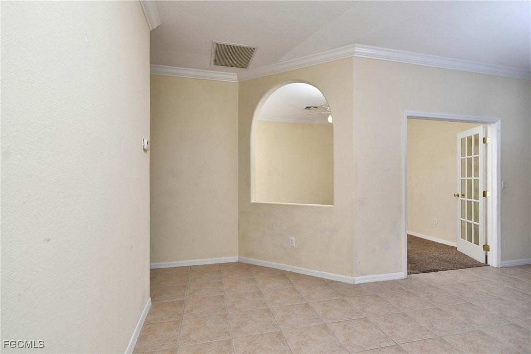 4725 Fairloop Run - Photo 4 of 31