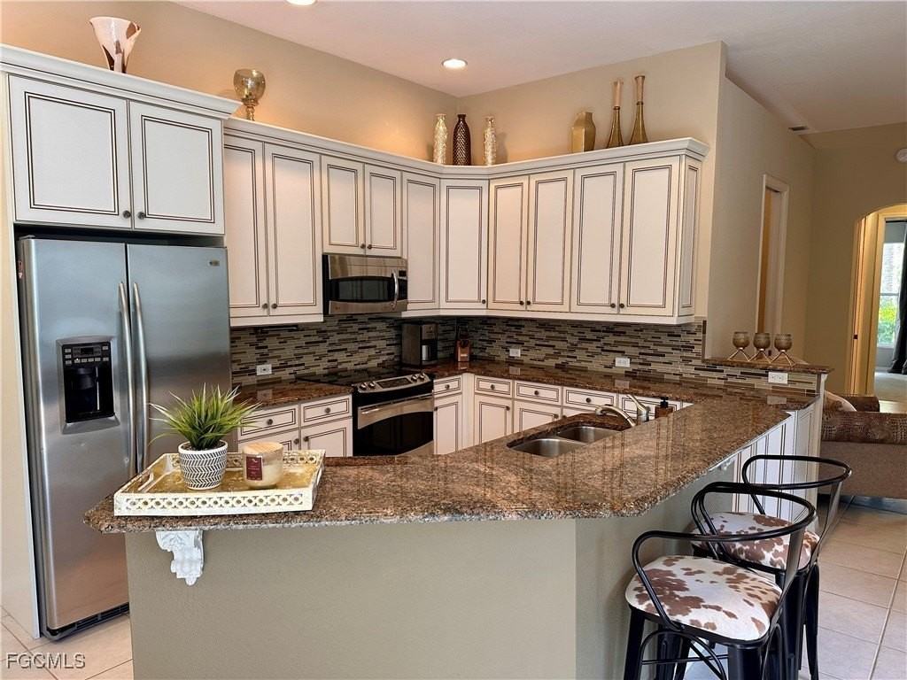 3411 Marbella Ct - Photo 5 of 36