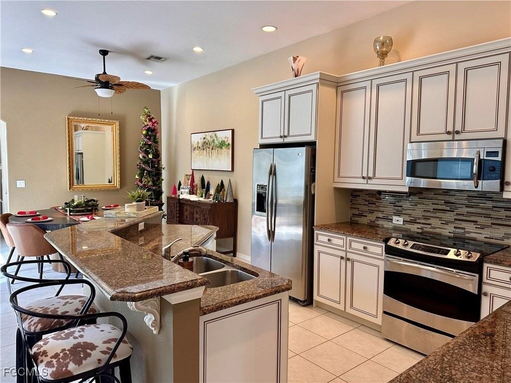 3411 Marbella Ct - Photo 6 of 36