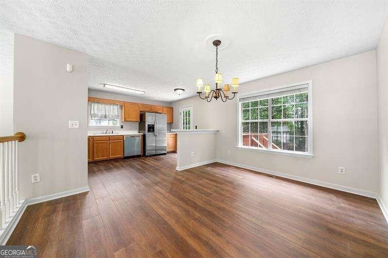 62 Austin Bridge Ln - Photo 6 of 21