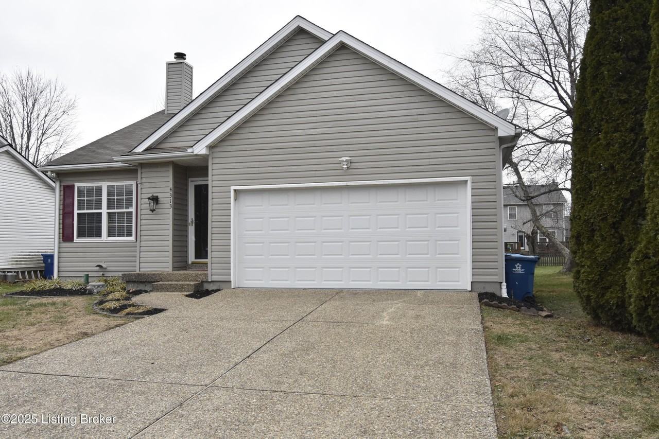 4313 Hickoryview Dr - Photo 7 of 39