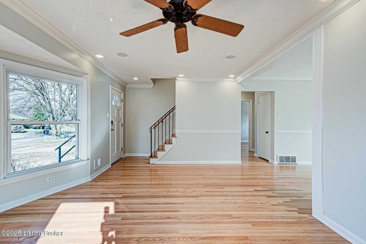 3630 Windward Way - Photo 6 of 40