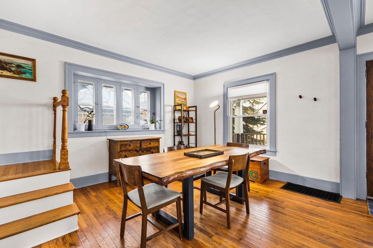 48 Fuller Ave Ne - Photo 6 of 29