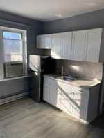 featured image of 14 Jackson St #14