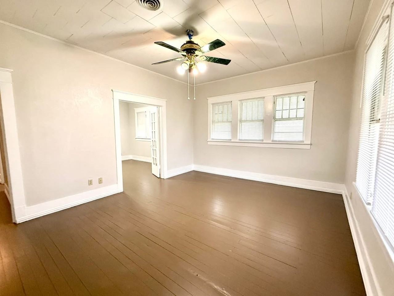 1501 N Washington St #1 - Photo 6 of 29