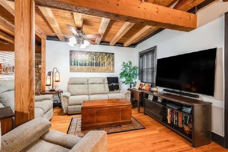 2779 Lanier Ln - Photo 6 of 12