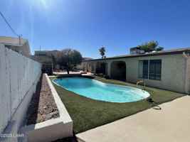 featured image of 1200 Palo Verde Ln