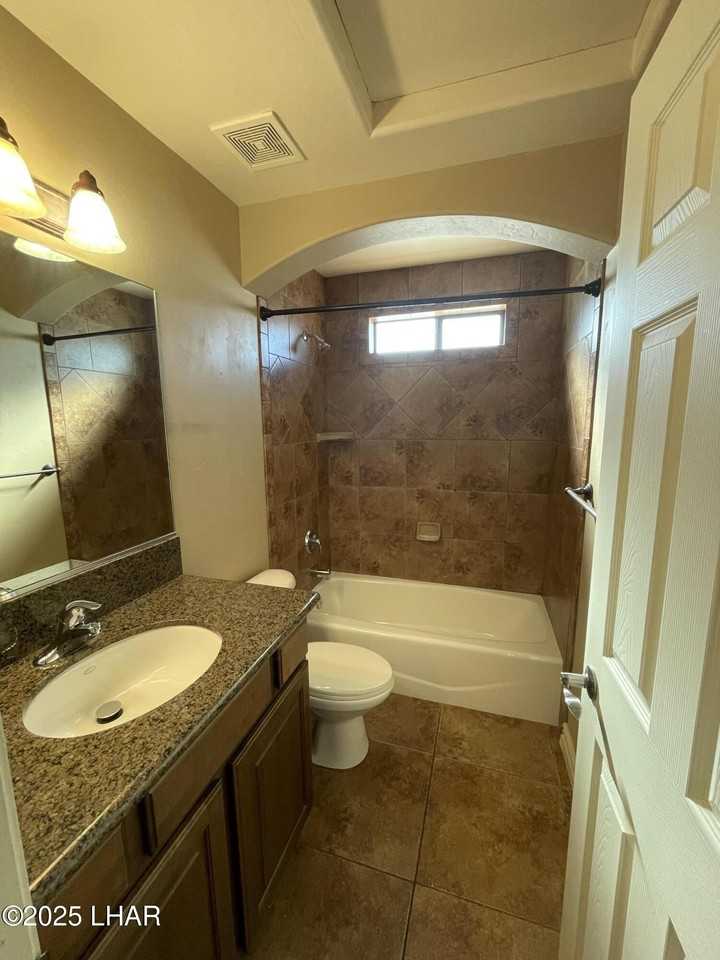 3551 Winston Dr - Photo 7 of 15