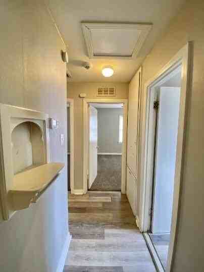 2805 37th St - Photo 6 of 11