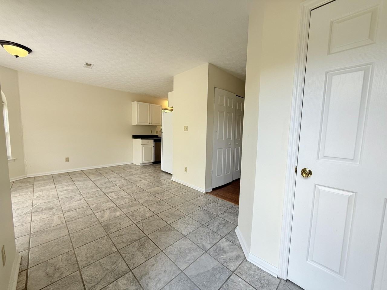 200 Shamrock Ln Apt 1 #1 - Photo 2 of 13