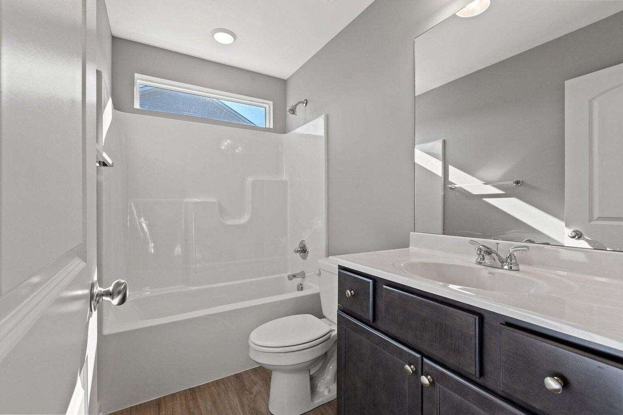 101 Tyler Way - Photo 7 of 18