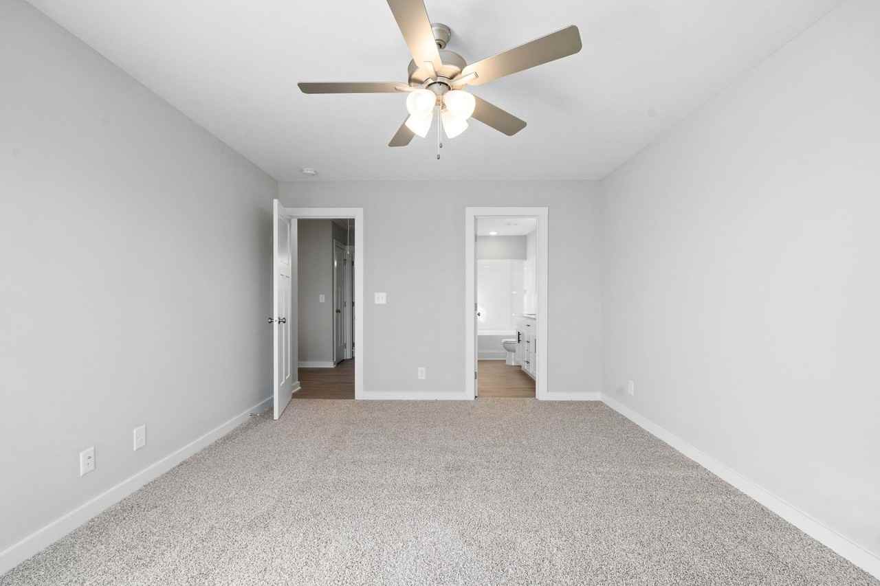 353 Honeycomb Ct #353 - Photo 6 of 10