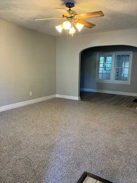 832 S Fort Ave #1 - Photo 2 of 38