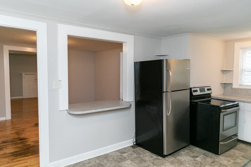 508 Robbins Ave Nw #1 - Photo 5 of 15