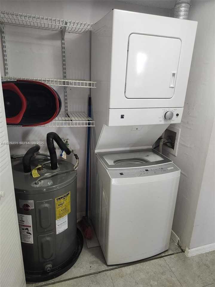 665 Nw 85th Pl #10-212 - Photo 4 of 8