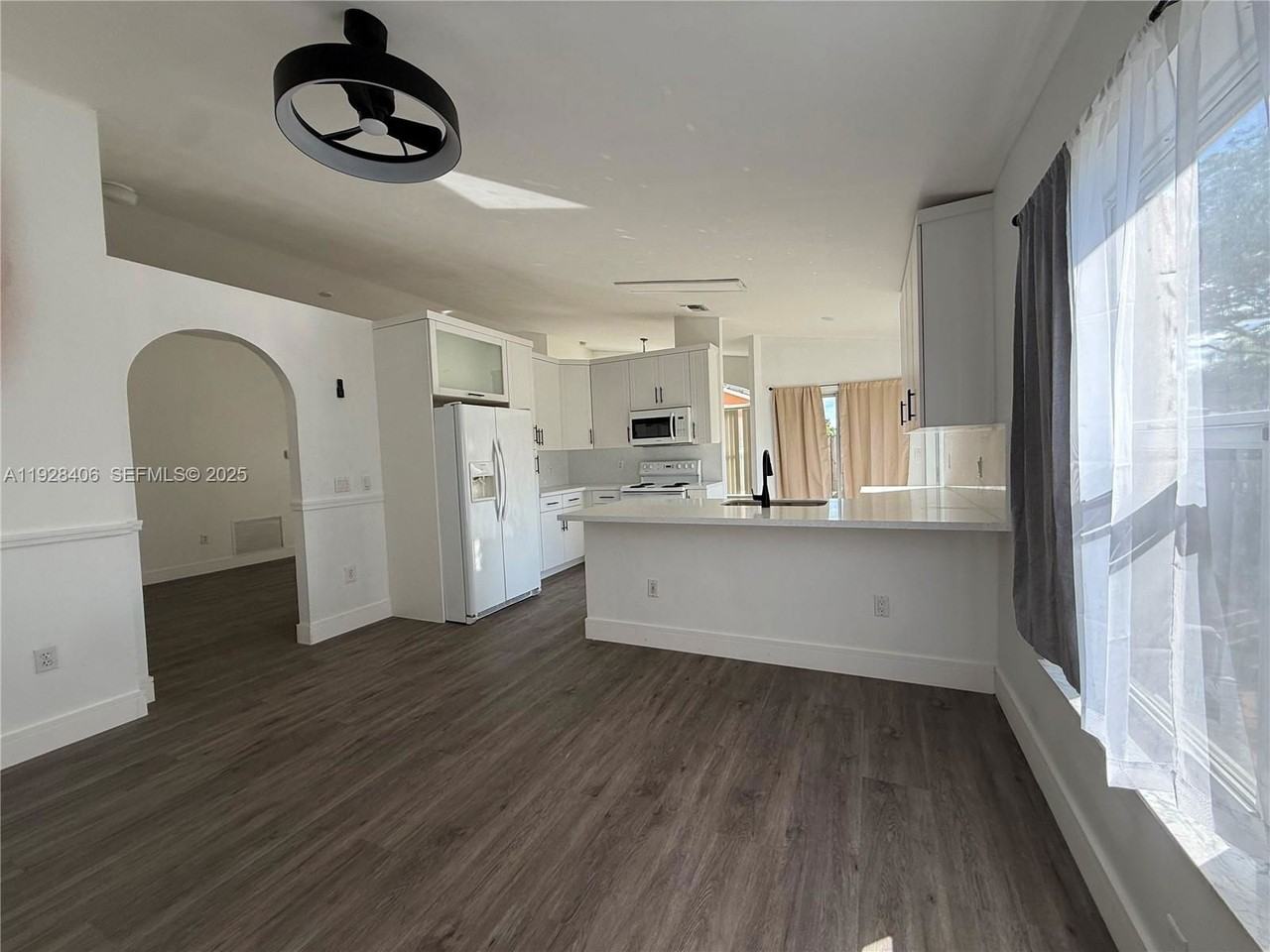 12268 Sw 145th St - Photo 4 of 8