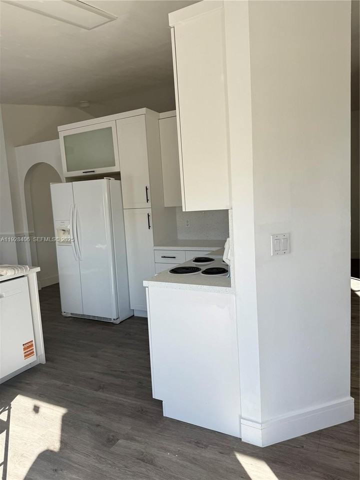 12268 Sw 145th St - Photo 7 of 8