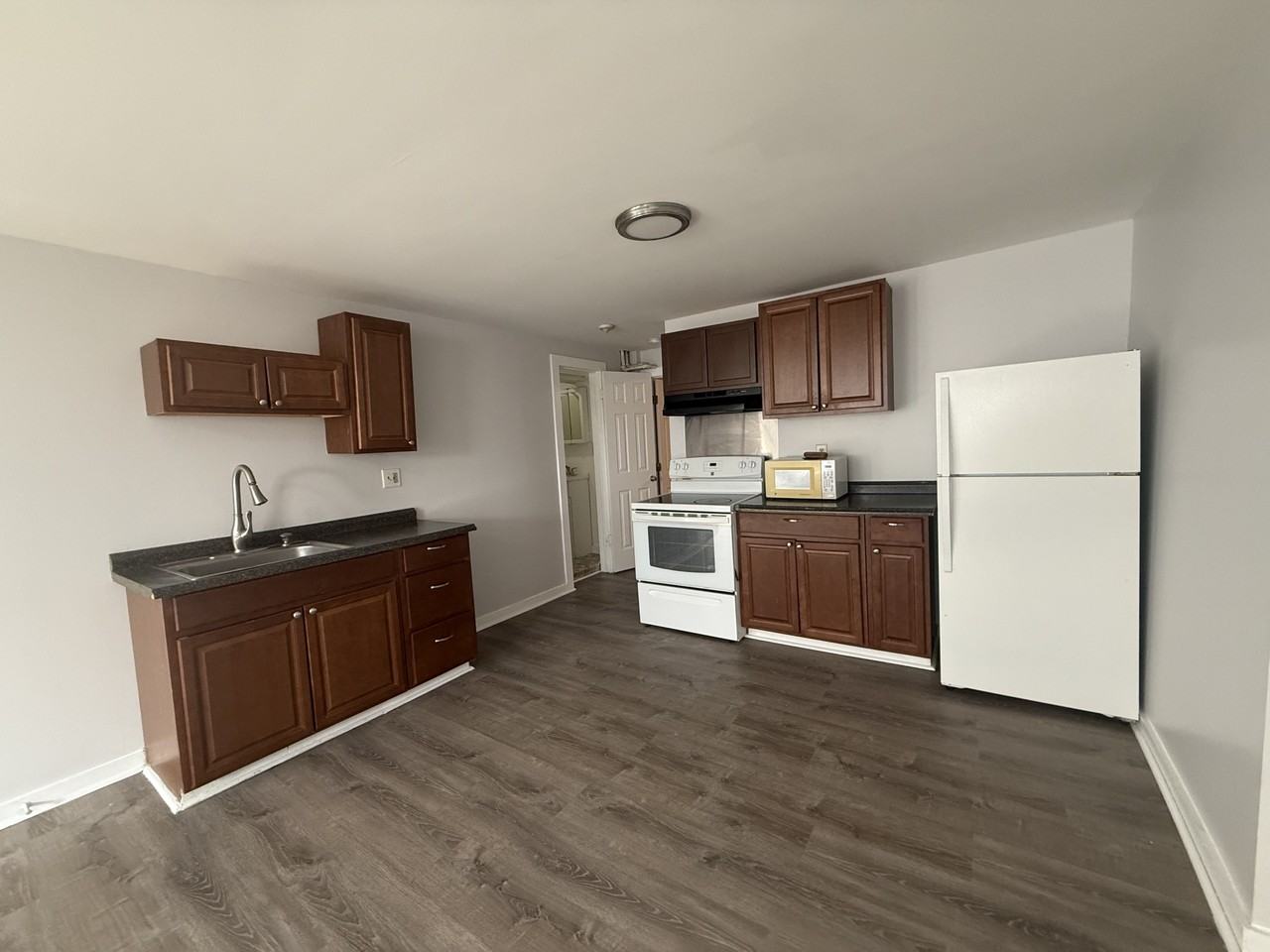 33 Elm St #0 - Photo 2 of 6