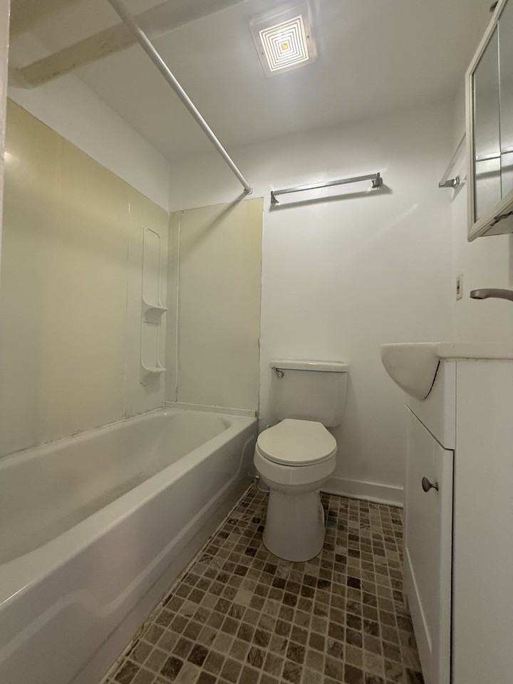 33 Elm St #0 - Photo 6 of 6