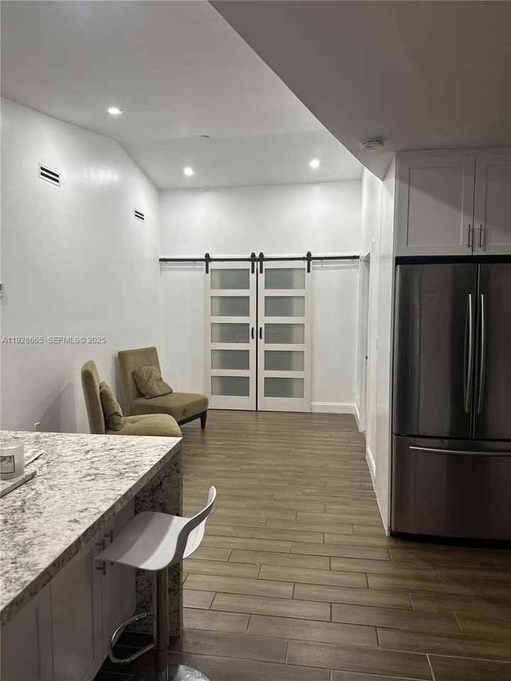 7121 Harding St #0 - Photo 4 of 10