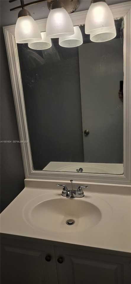 10006 Nw 6th St #101 - Photo 4 of 11