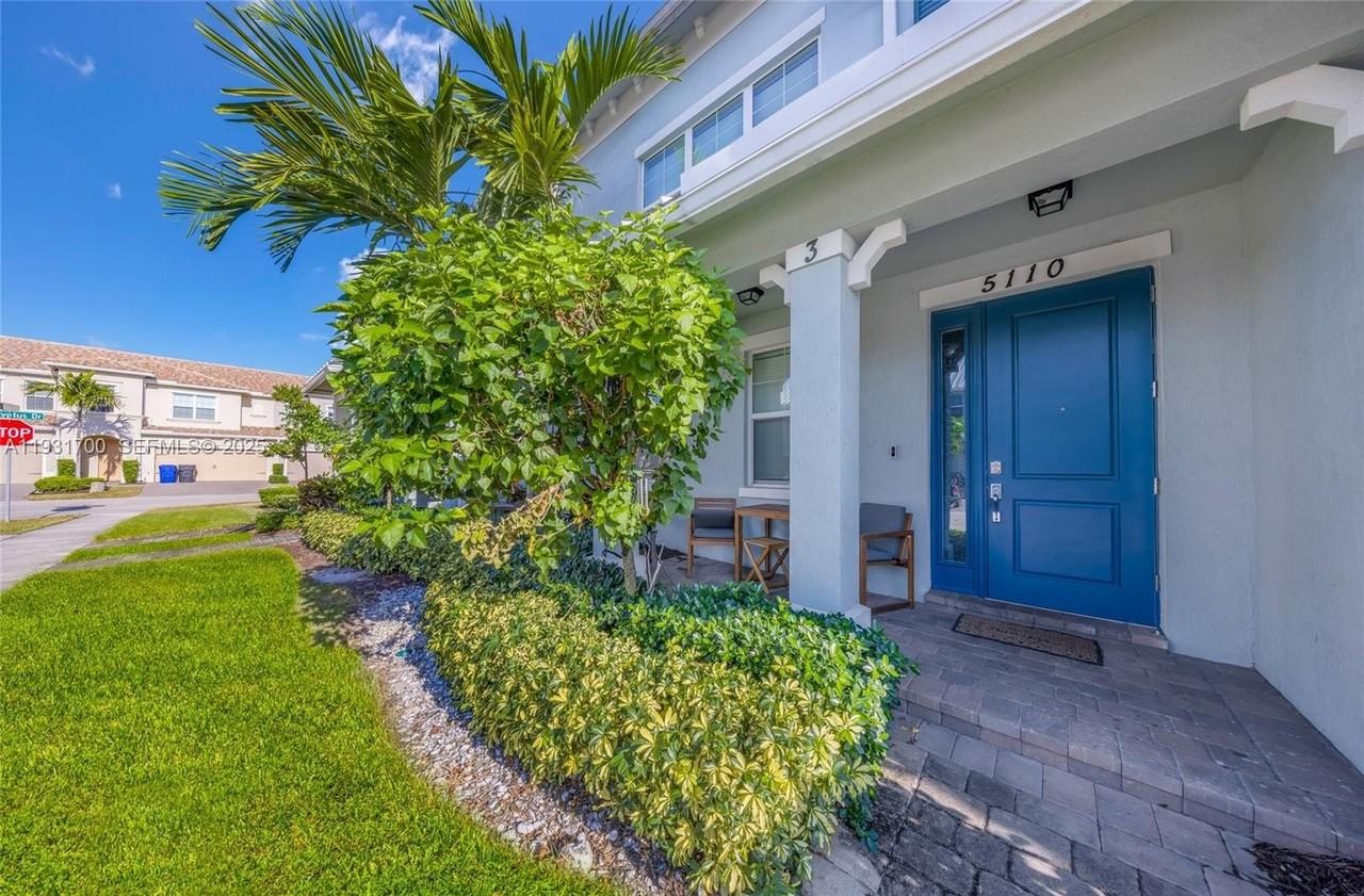 5110 Eucalyptus Dr #3 - Photo 2 of 36