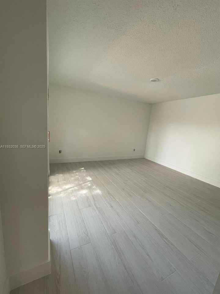 14297 Sw 94th Circle Ln #104-28 - Photo 5 of 16