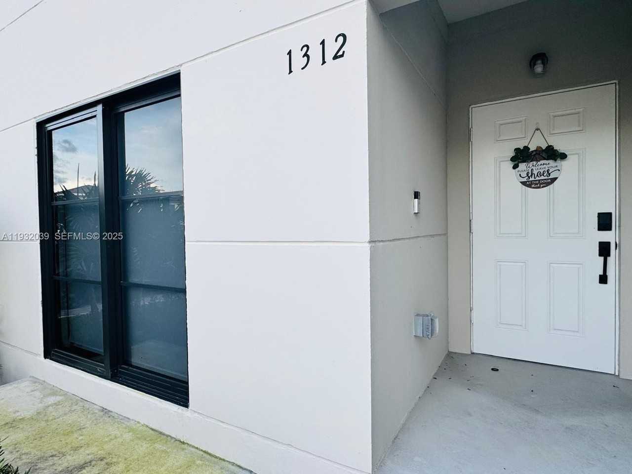 1312 Nw 3rd St #0 - Photo 3 of 42