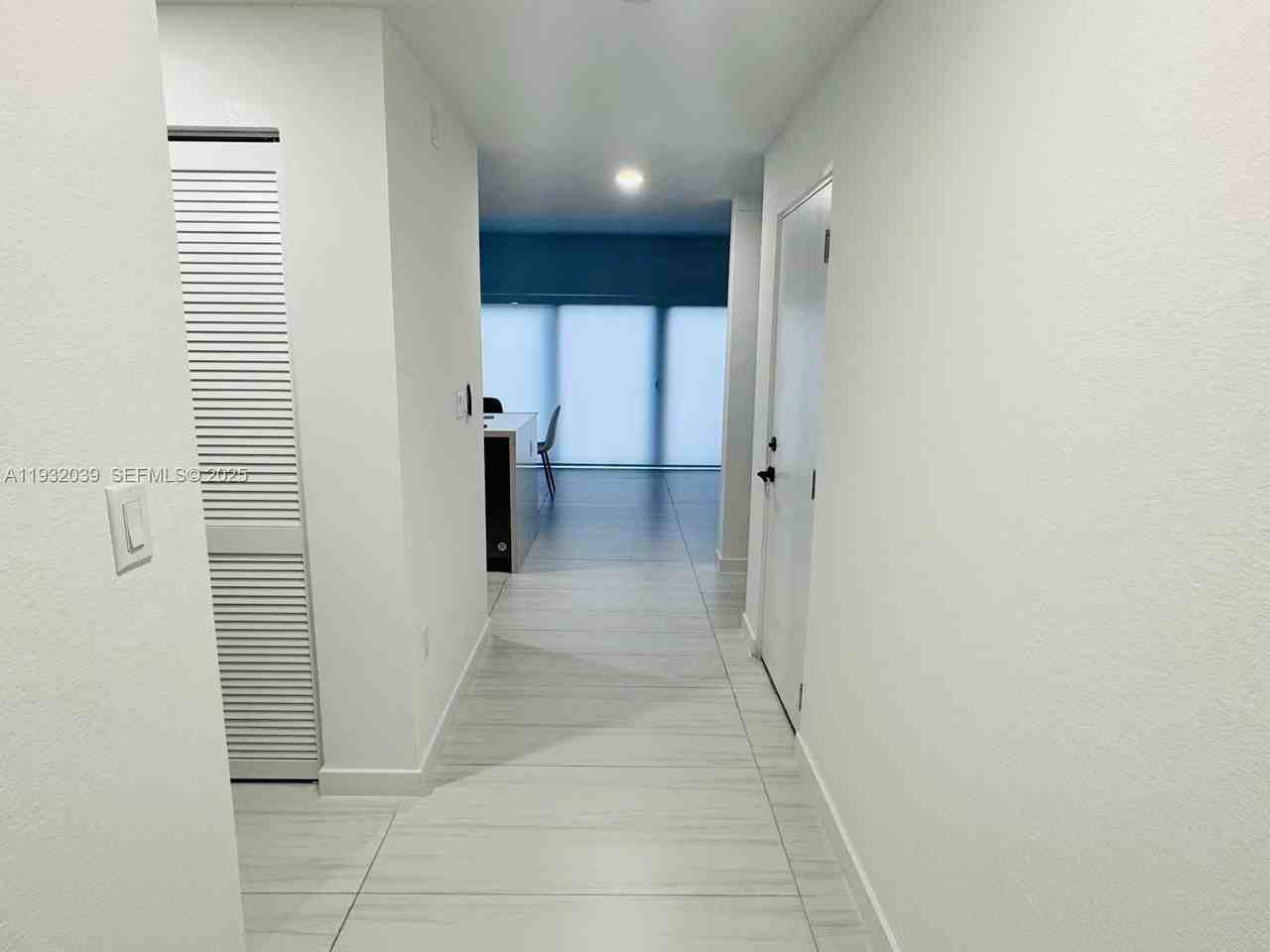 1312 Nw 3rd St #0 - Photo 4 of 42