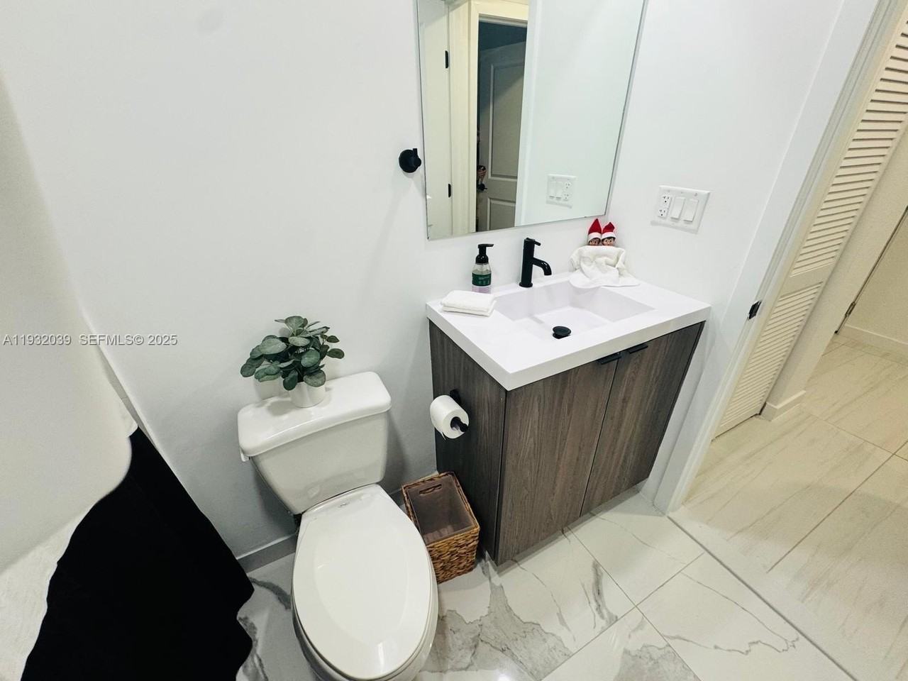 1312 Nw 3rd St #0 - Photo 7 of 42