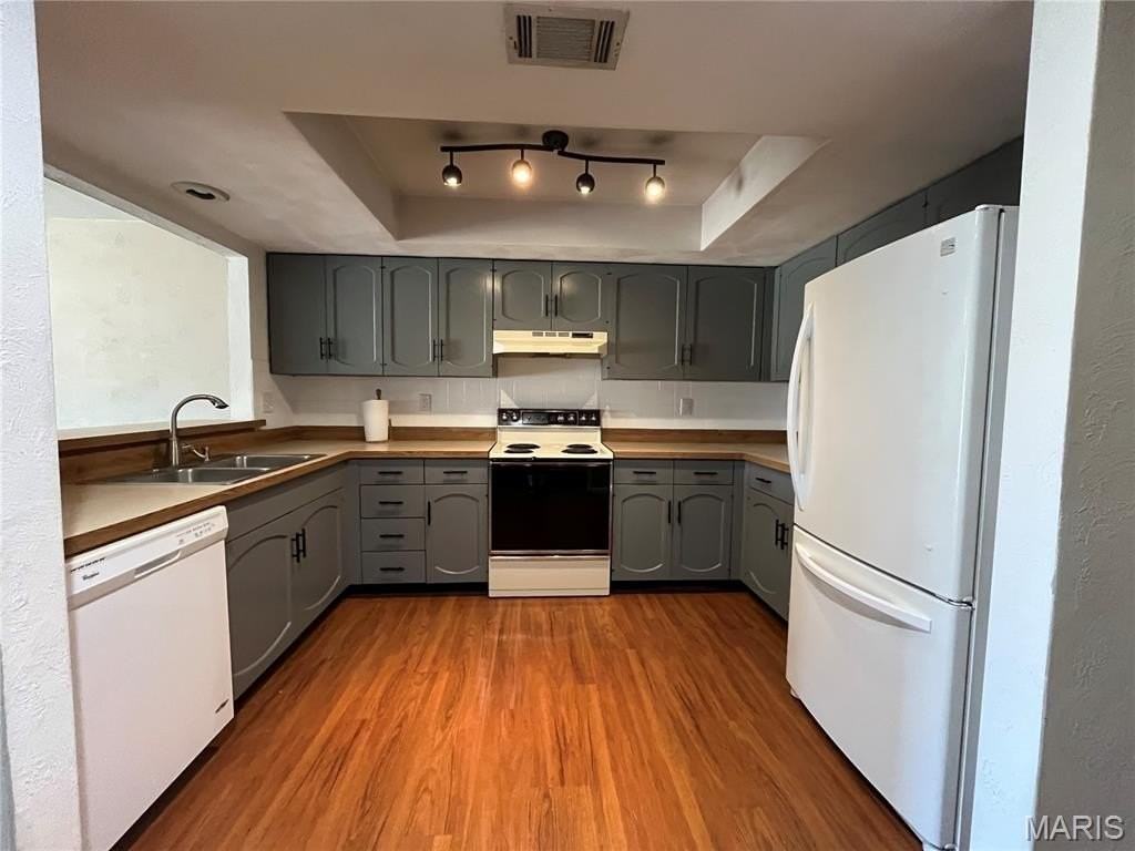 222 Shoreline Dr #5 - Photo 4 of 15