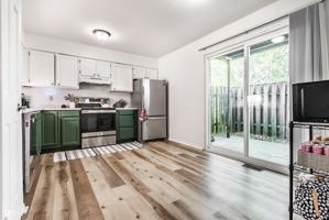 featured image of 6503 Park Central Way #B