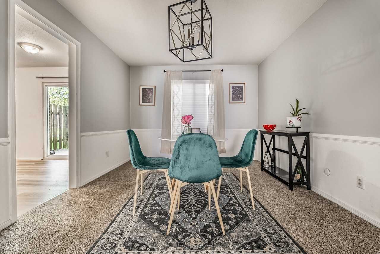 6503 Park Central Way #B - Photo 6 of 36