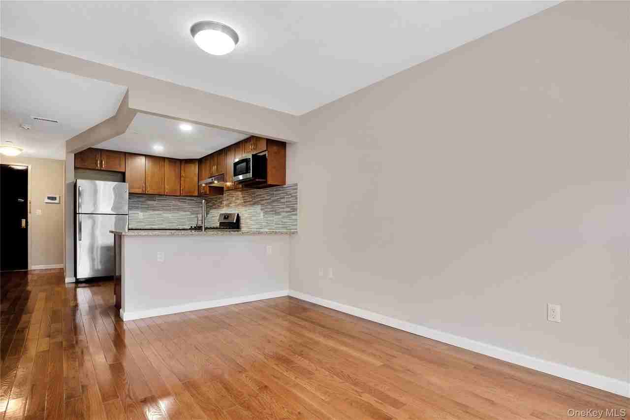 17218 Jamaica Ave Unit 6a #6A - Photo 4 of 27