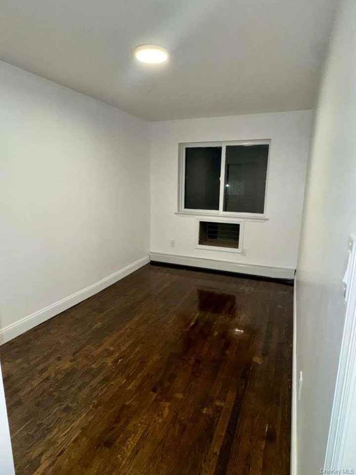 10868 50th Ave Apt 2 #2 - Photo 5 of 14