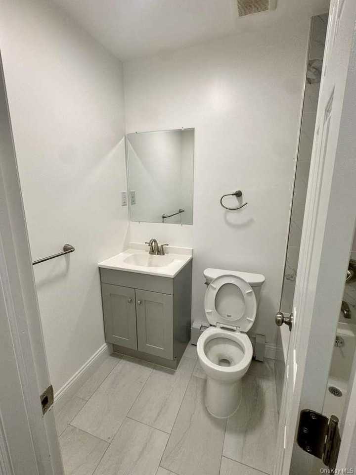 10868 50th Ave Apt 2 #2 - Photo 7 of 14
